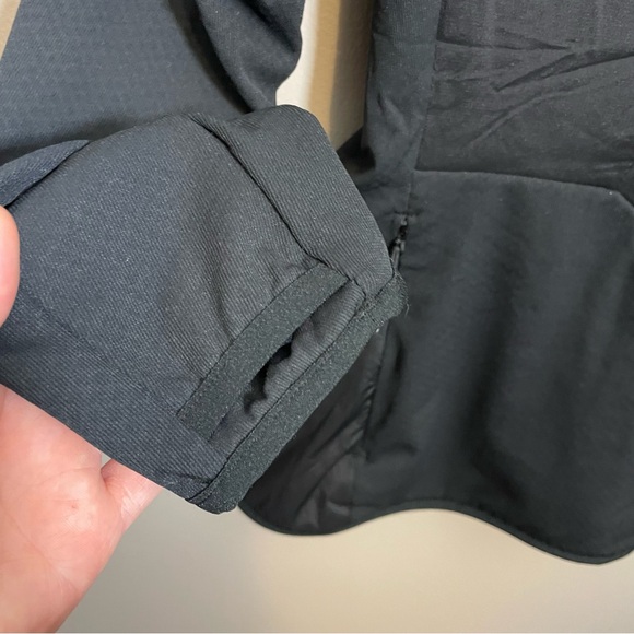 Adidas TERREX Techrock Ultralight 1/2-Zip Hooded
Fleece Jacket NEW with tags - Picture 4 of 14